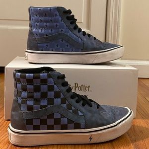 Harry Potter Vans - Size: 5.5 Boys = 7.0 Women